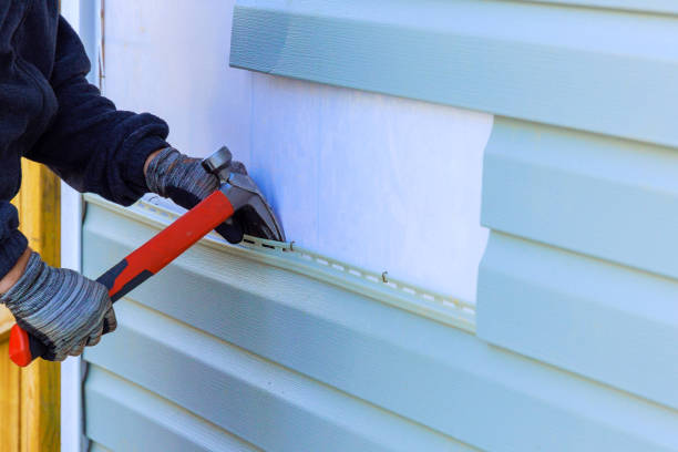 Reliable Siding Replacement contractor in La Grange, TX by Squared Siding